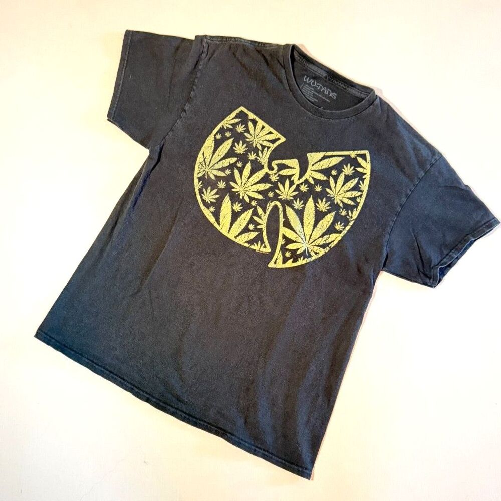 vintage Wu-Tang Clan graphic T-shirt 420 gold foil cannabis leaf